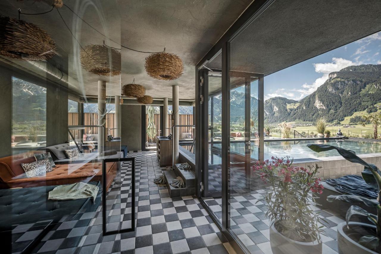 Coolnest Hotel Mayrhofen Bagian luar foto