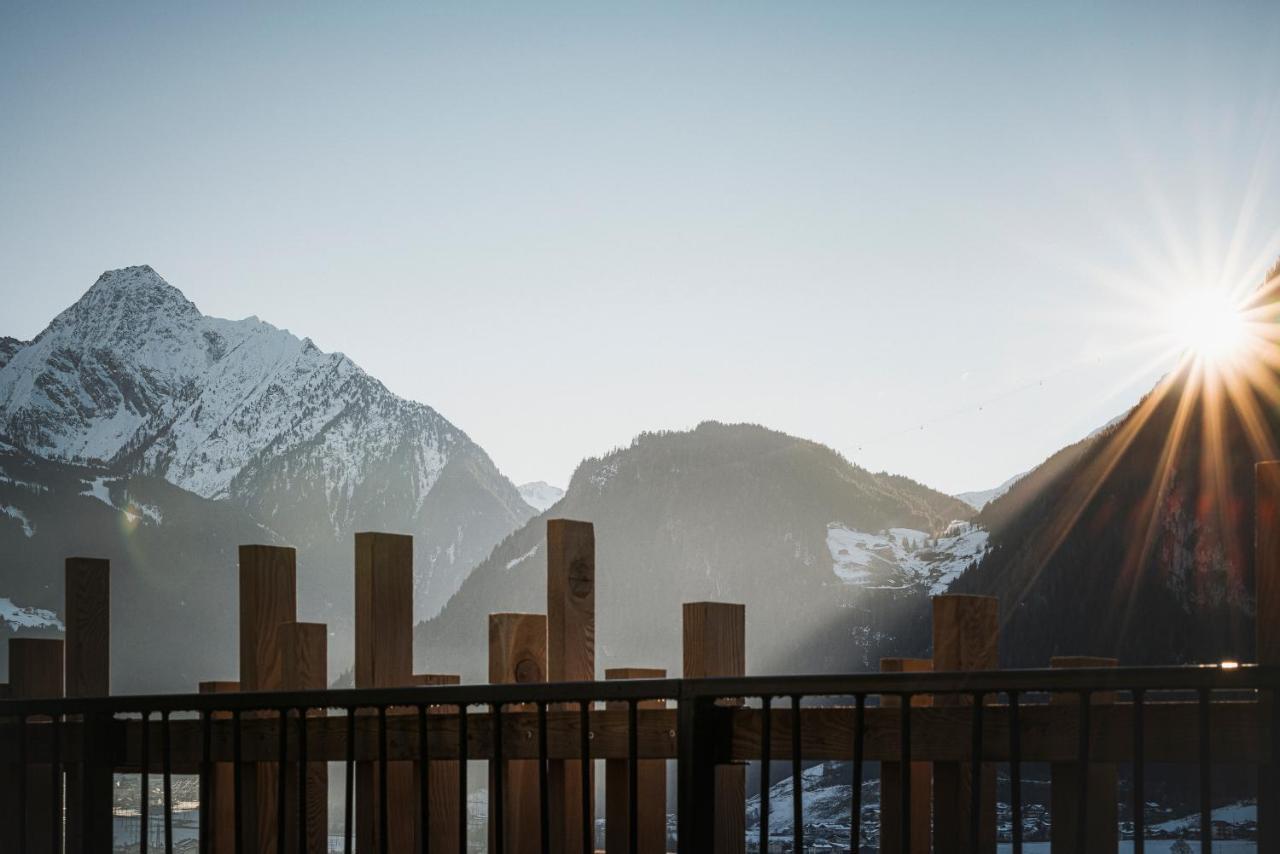 Coolnest Hotel Mayrhofen Bagian luar foto