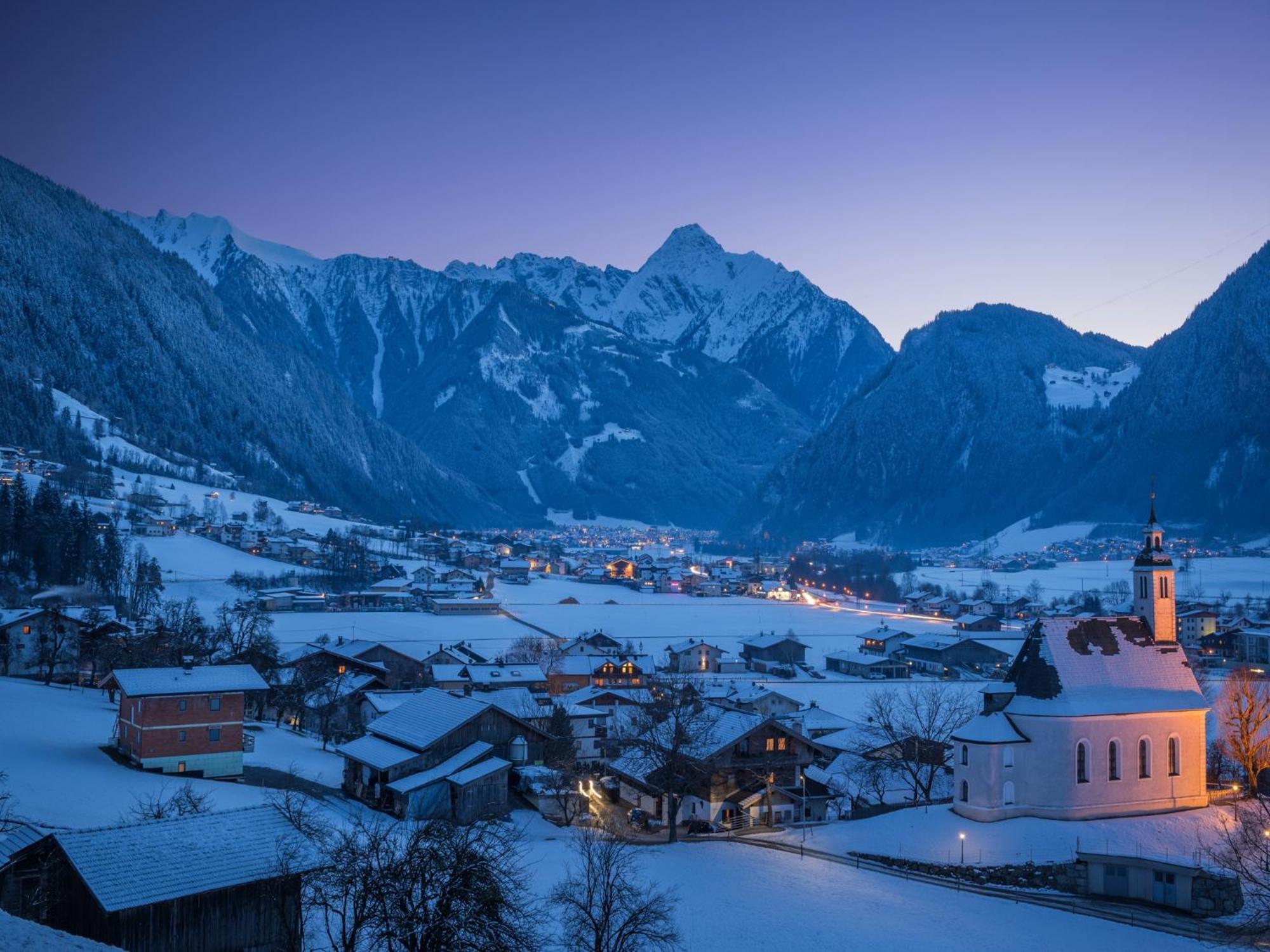 Coolnest Hotel Mayrhofen Bagian luar foto