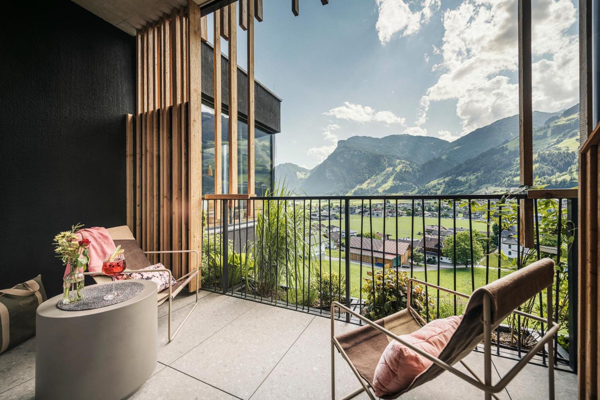 Coolnest Hotel Mayrhofen Bagian luar foto